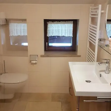 Haus Vierjahreszeiten Apartment Reit im Winkl