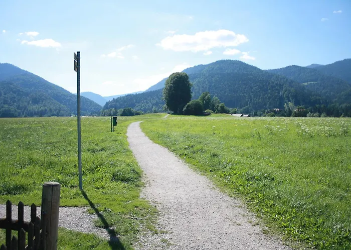 Haus Vierjahreszeiten *