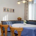 Haus Vierjahreszeiten * רייט אים וינקל