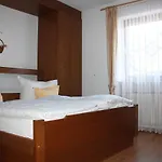Haus Vierjahreszeiten