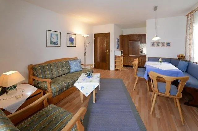Haus Vierjahreszeiten Apartamento Reit im Winkl